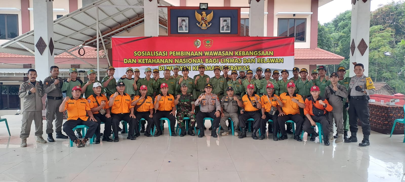 SOSIALISASI PEMBINAAN WAWASAN KEBANGSAAN DAN KETAHANAN NASIONAL BAGI LINMAS DAN RELAWAN